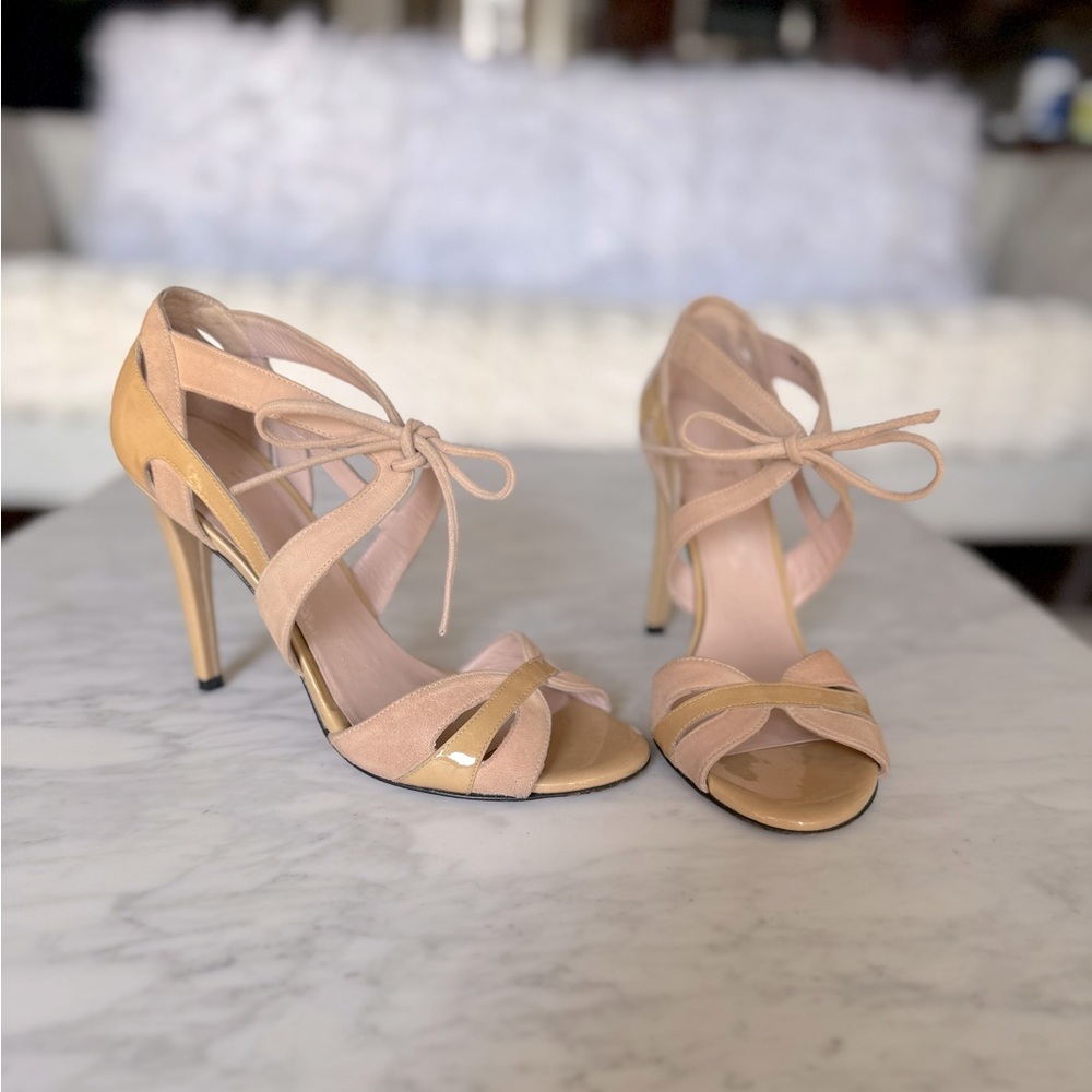 Stuart Weitzman Patent Leather & Suede Nude Heels Tie Front Open Toe Stiletto